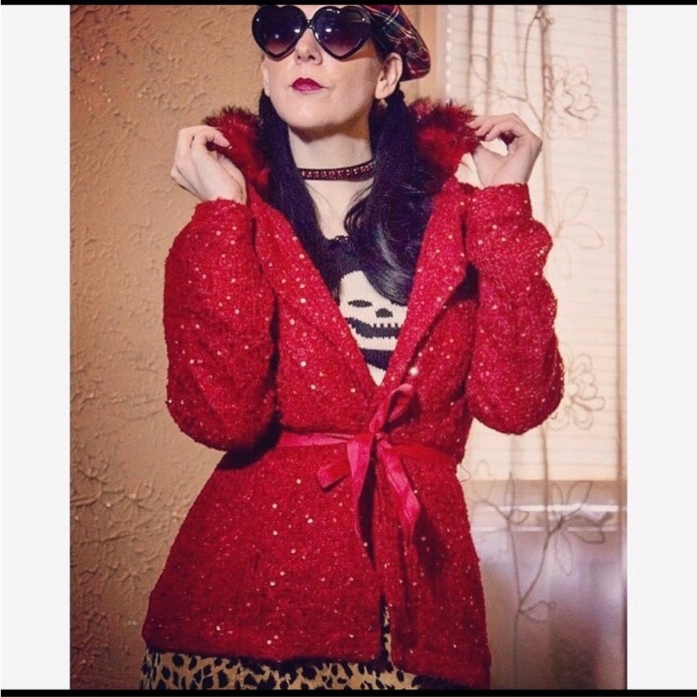 ❤️ VTG 90’s Betsey Johnson Red Sequin faux fur collar Sweater Coat Jacket